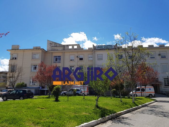 Gjirokastër, humbet jetën tragjikisht shoferi i autoambulancës së spitalit (Emri) Gjirokastër, humbet jetën tragjikisht shoferi i autoambulancës së spitalit (Emri)