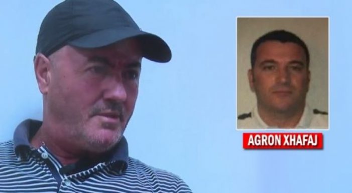 ‘Babalja’ vihet në pranga në Kosovë ‘Babalja’ vihet në pranga në Kosovë