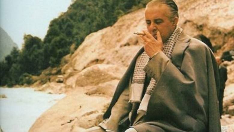 Njeriu që ishte kundër Bllokut dhe guxoi t'i thoshte Enver Hoxhës në sy: Po  flas unë, mos më ndërpre